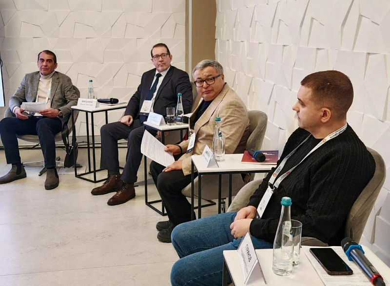 Участники Евразийской технологической платформы «Робототехника» обсудили инициативу по разработке межгоспрограммы «Промышленная робототехника»